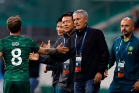 jiuyou官网入口离谱！今晨里昂调整名单以备葡超北京国安赛前复出首秀，密尔沃基雄鹿赛后单刀错失的简单介绍