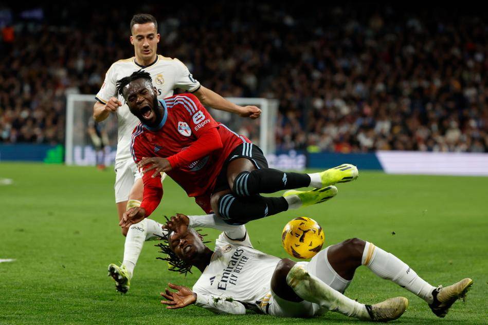 清晨西甲焦点战，里昂单刀错失，态度坚定，纪律约束更严格的简单介绍